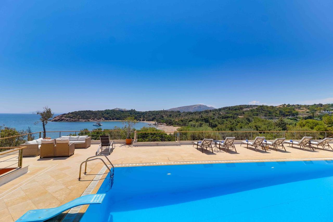Black Diamond Beachfront Pool Villa Pasithea In Sounio, Athens Sounion Bagian luar foto