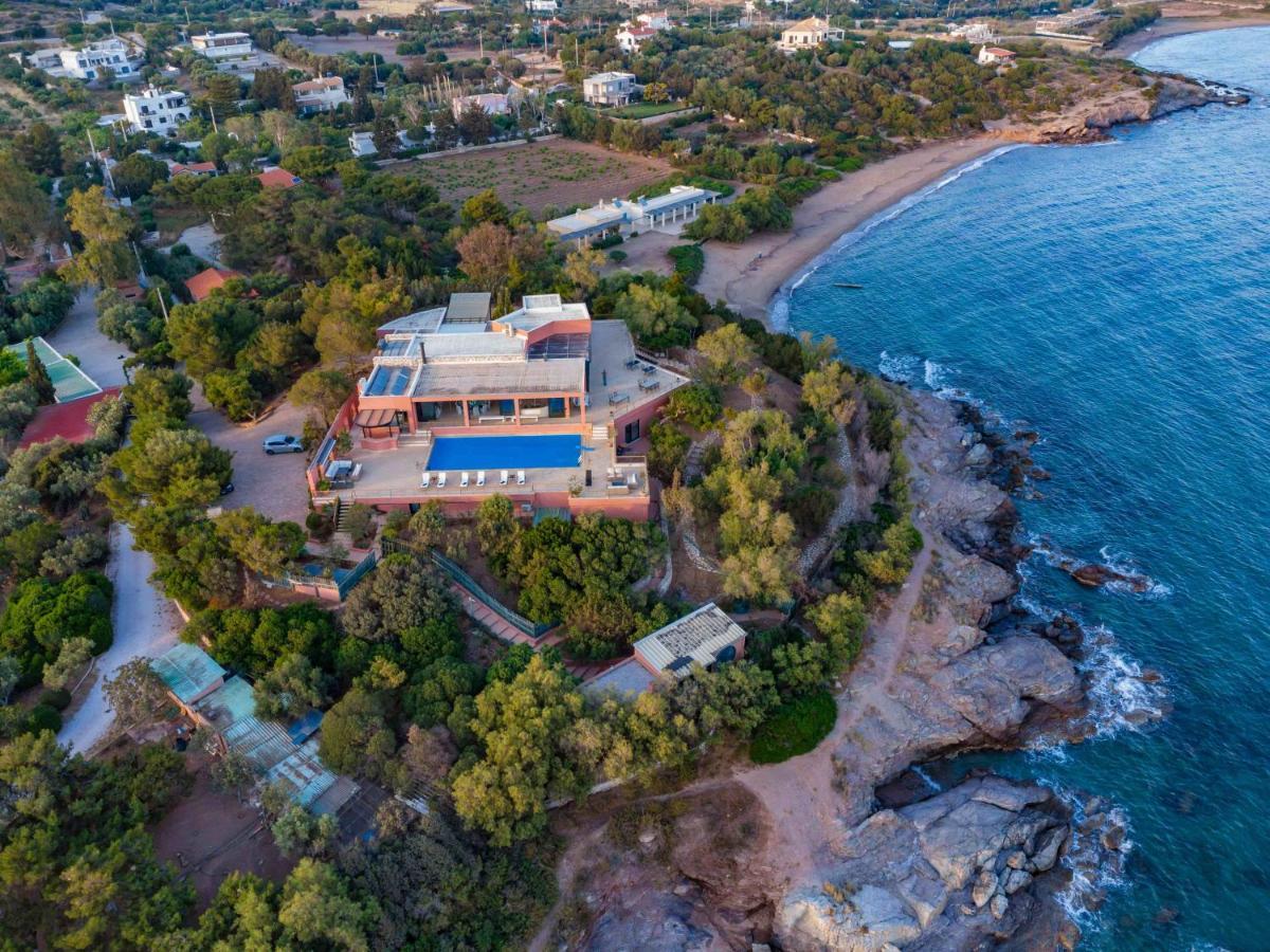 Black Diamond Beachfront Pool Villa Pasithea In Sounio, Athens Sounion Bagian luar foto