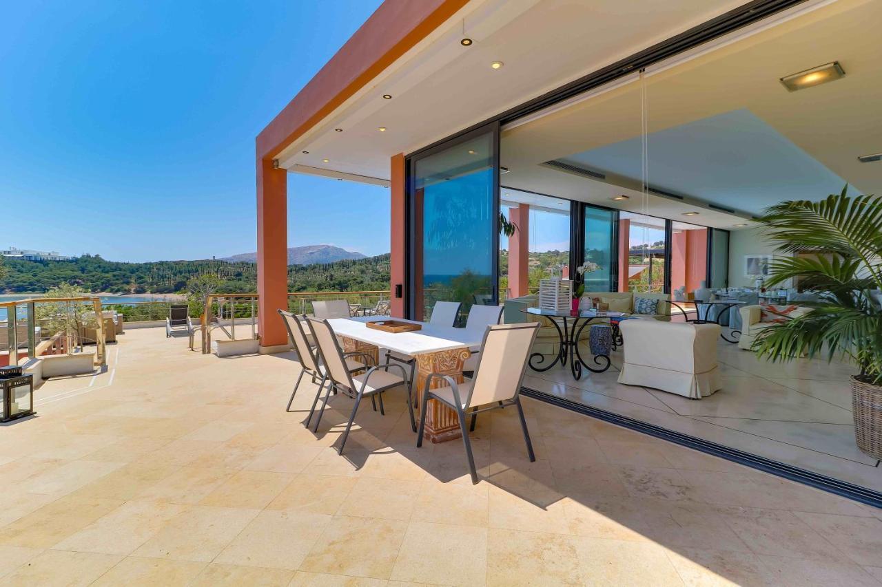 Black Diamond Beachfront Pool Villa Pasithea In Sounio, Athens Sounion Bagian luar foto